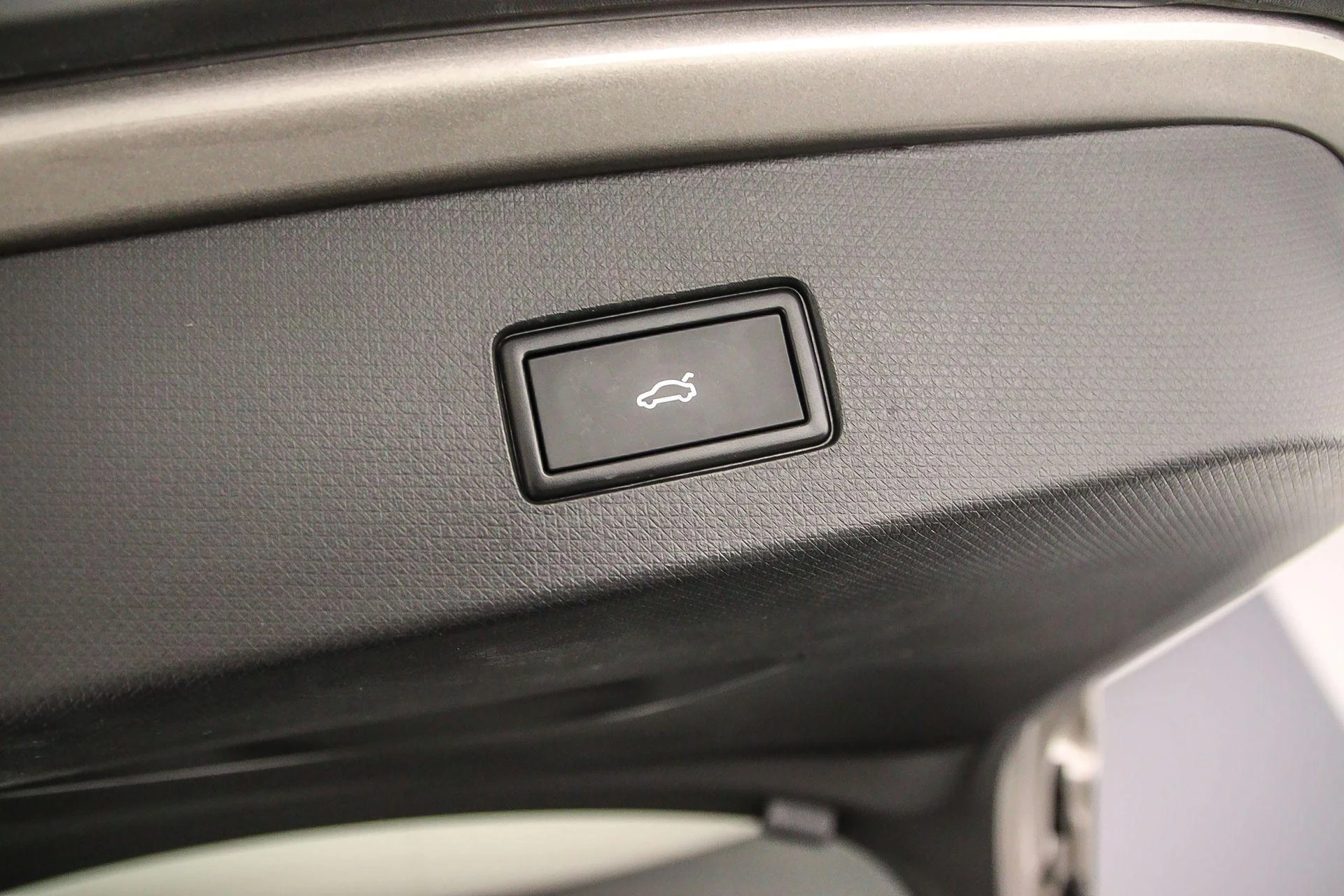 Hoofdafbeelding CUPRA Tavascan