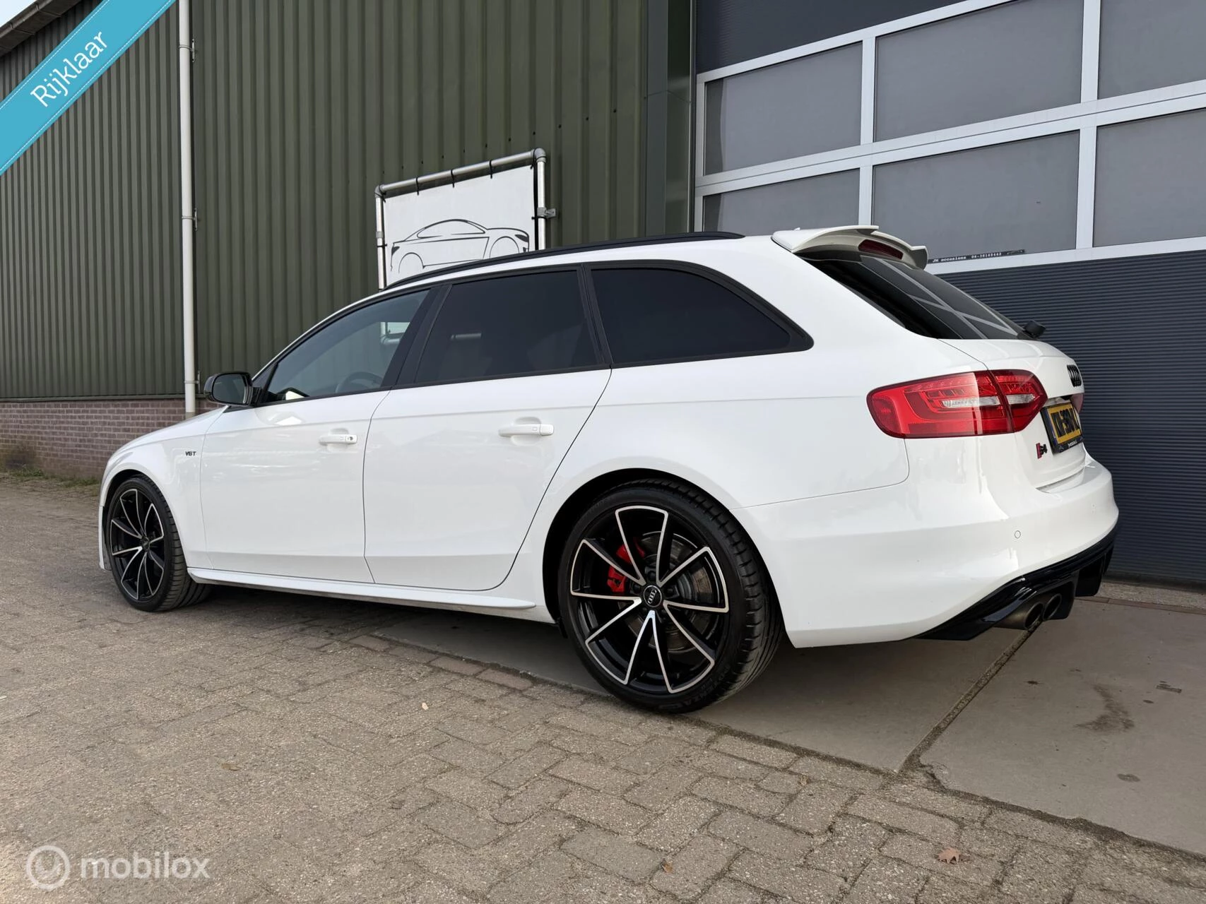 Hoofdafbeelding Audi S4