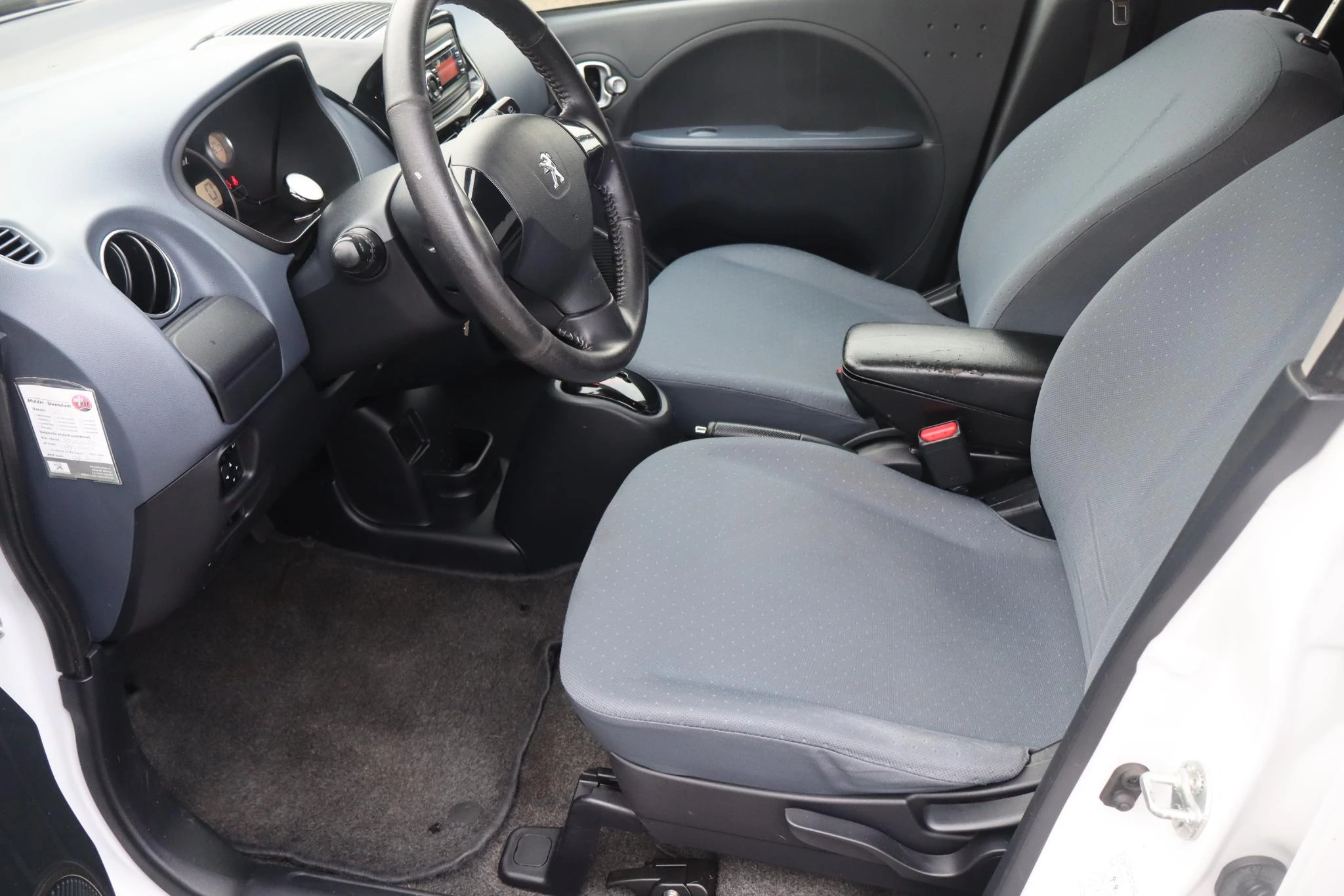 Hoofdafbeelding Peugeot iOn