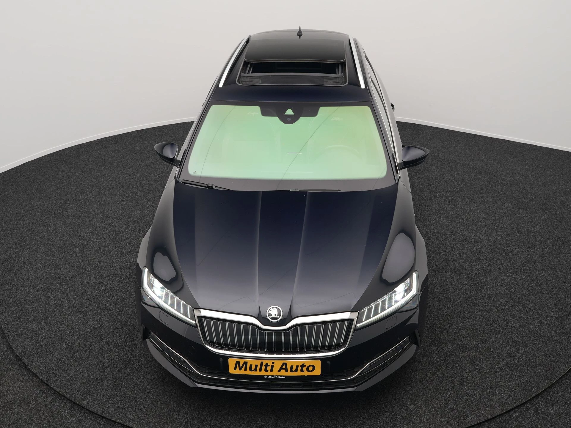 Hoofdafbeelding Škoda Superb