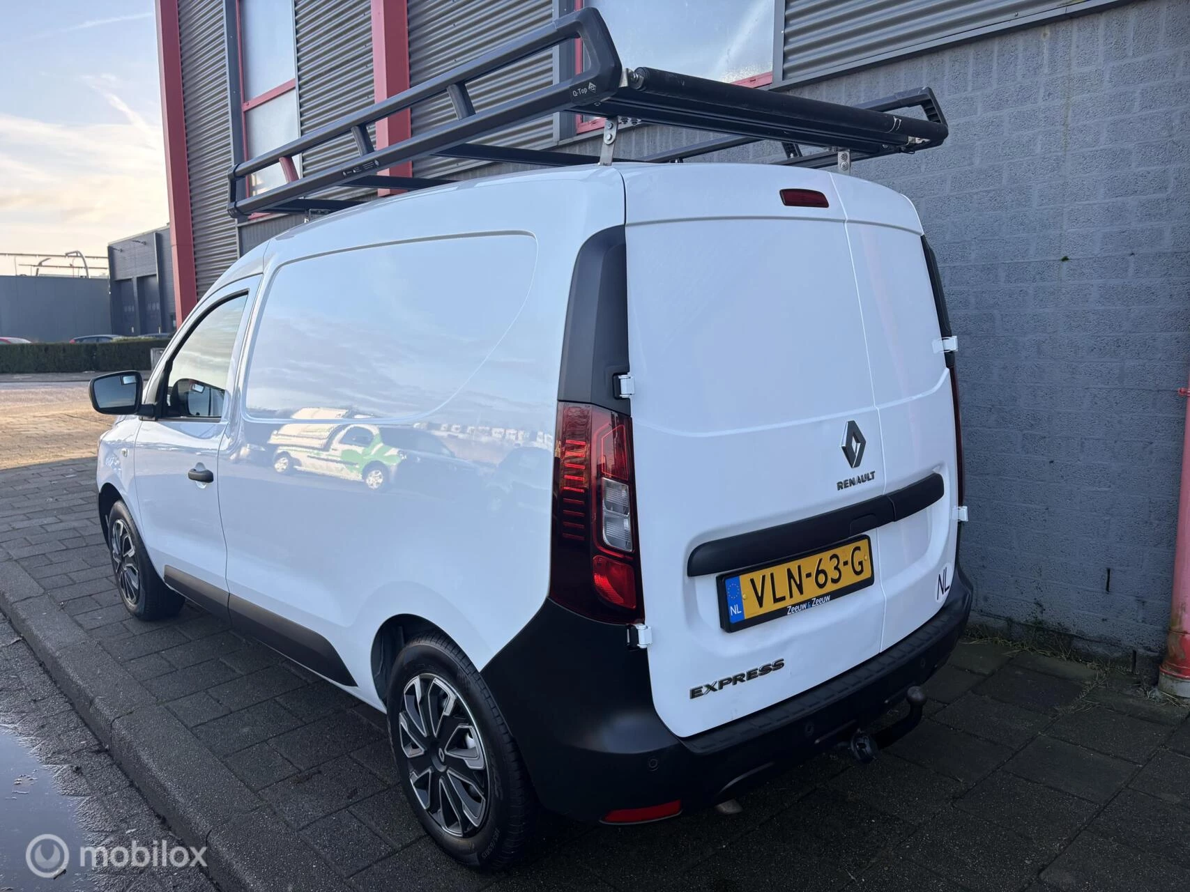 Hoofdafbeelding Renault Express