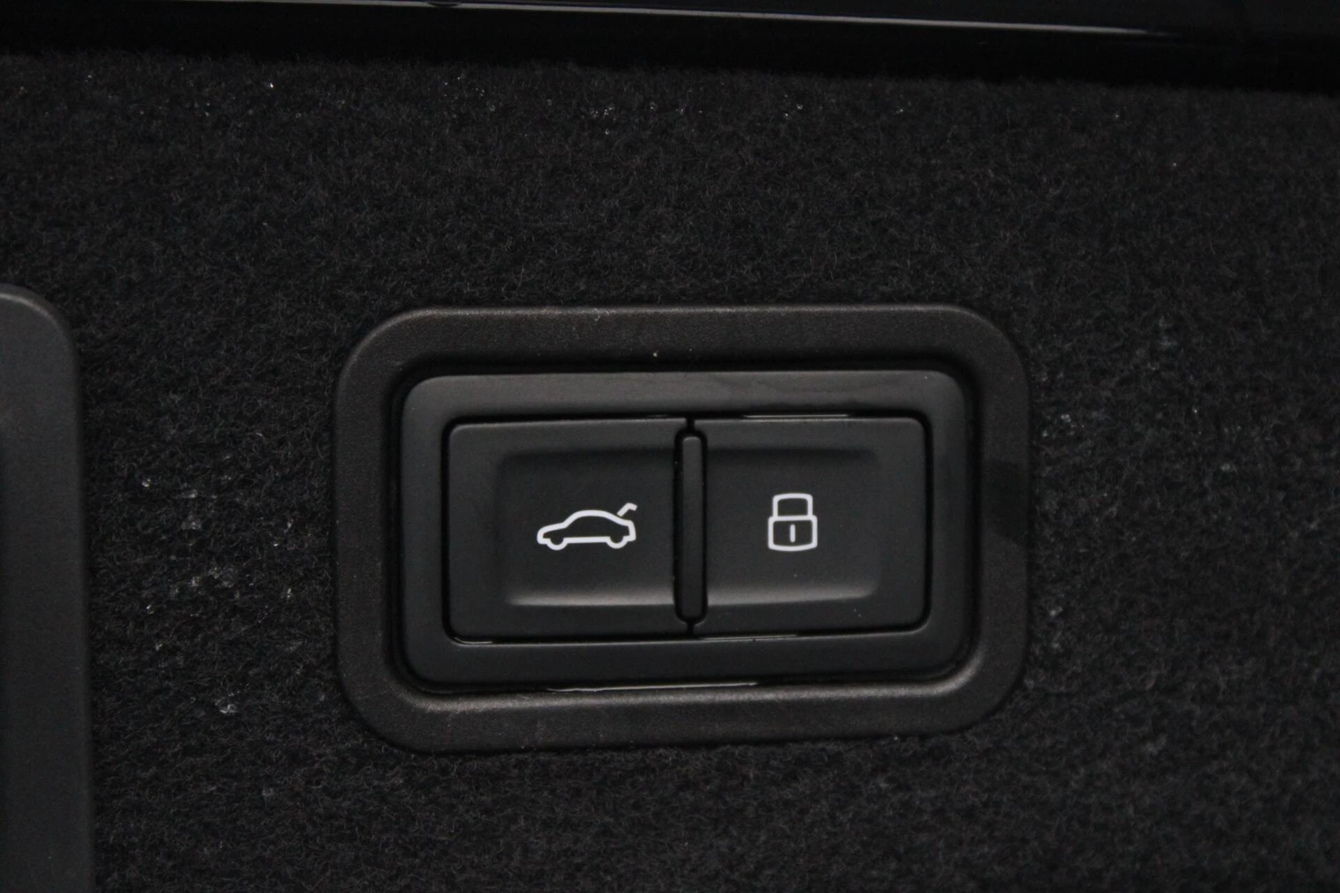 Hoofdafbeelding Audi A8