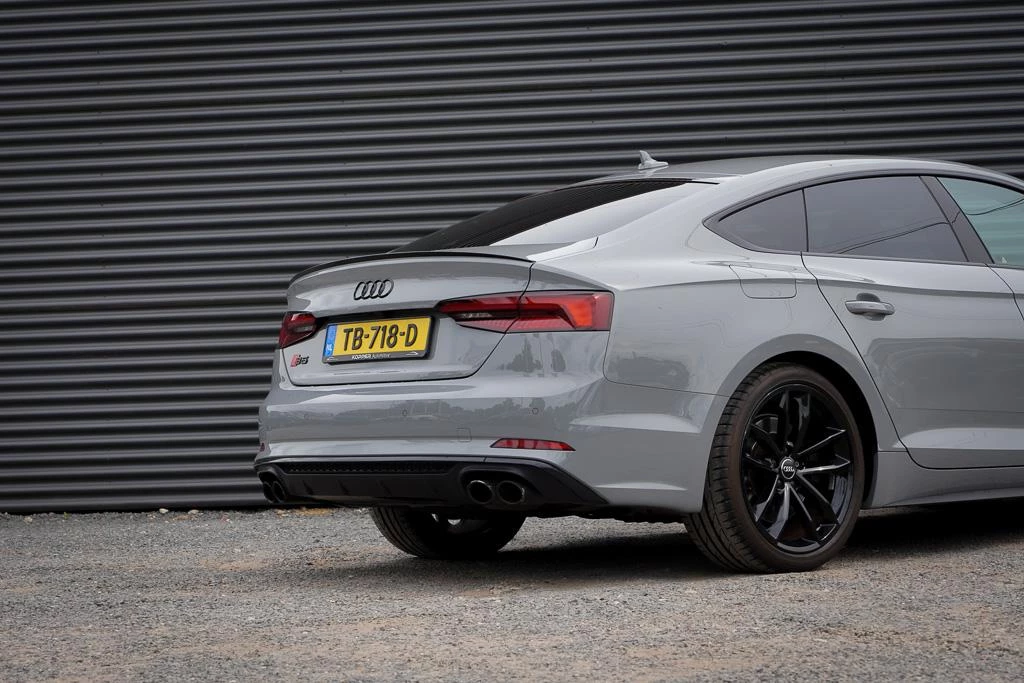 Hoofdafbeelding Audi S5