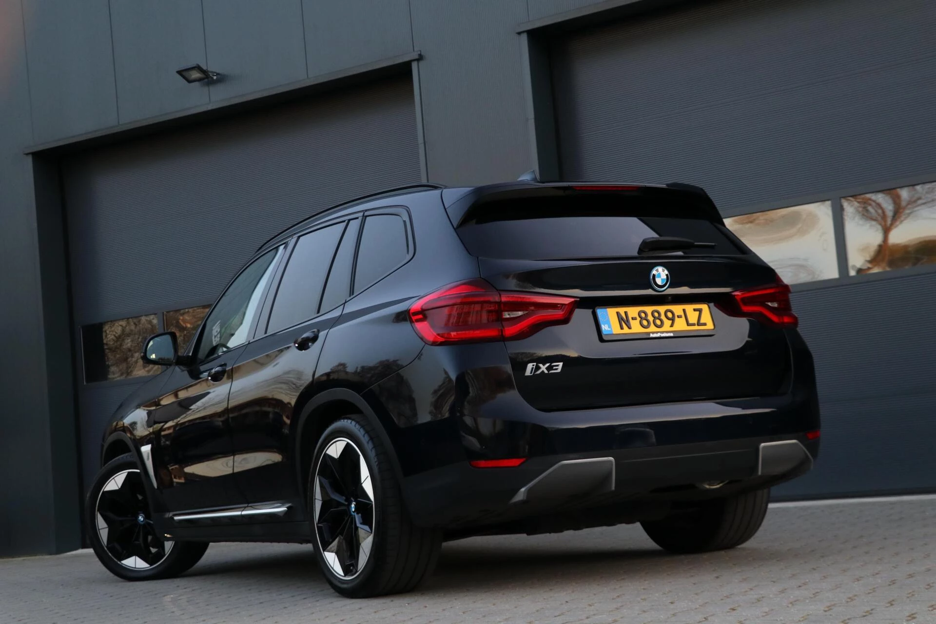 Hoofdafbeelding BMW iX3