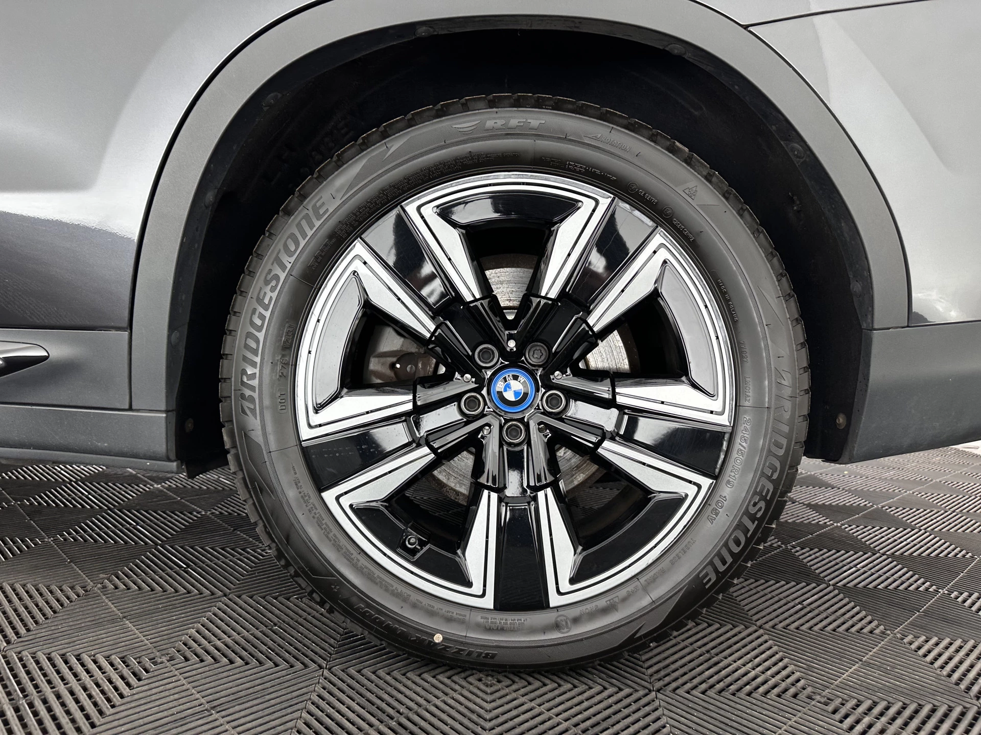 Hoofdafbeelding BMW iX3