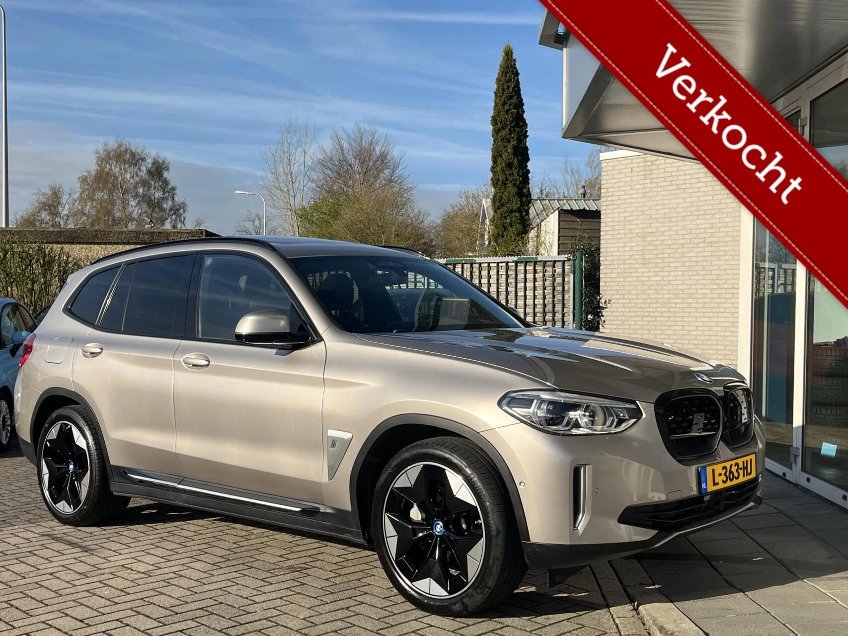 Hoofdafbeelding BMW iX3