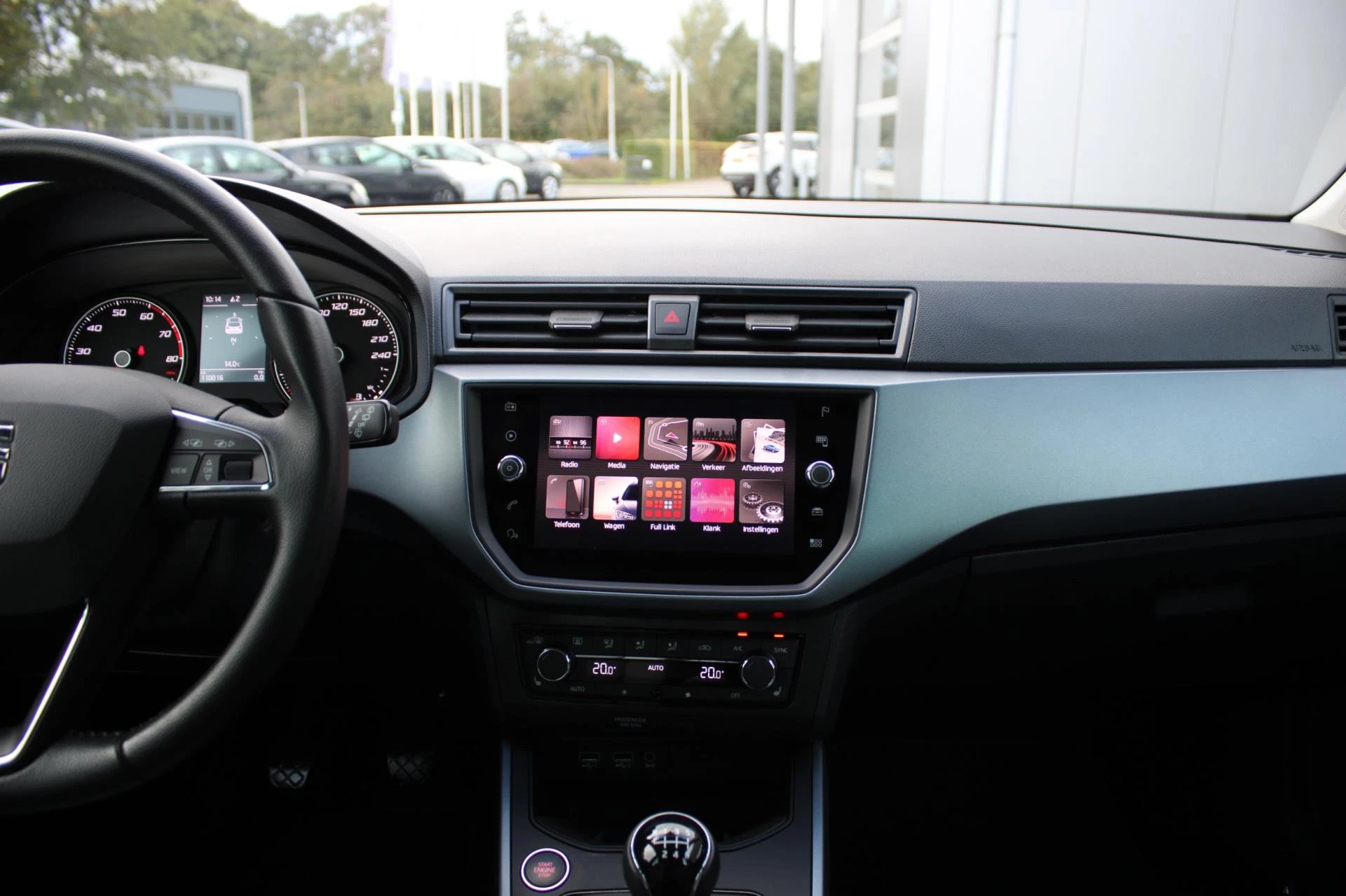 Hoofdafbeelding SEAT Arona