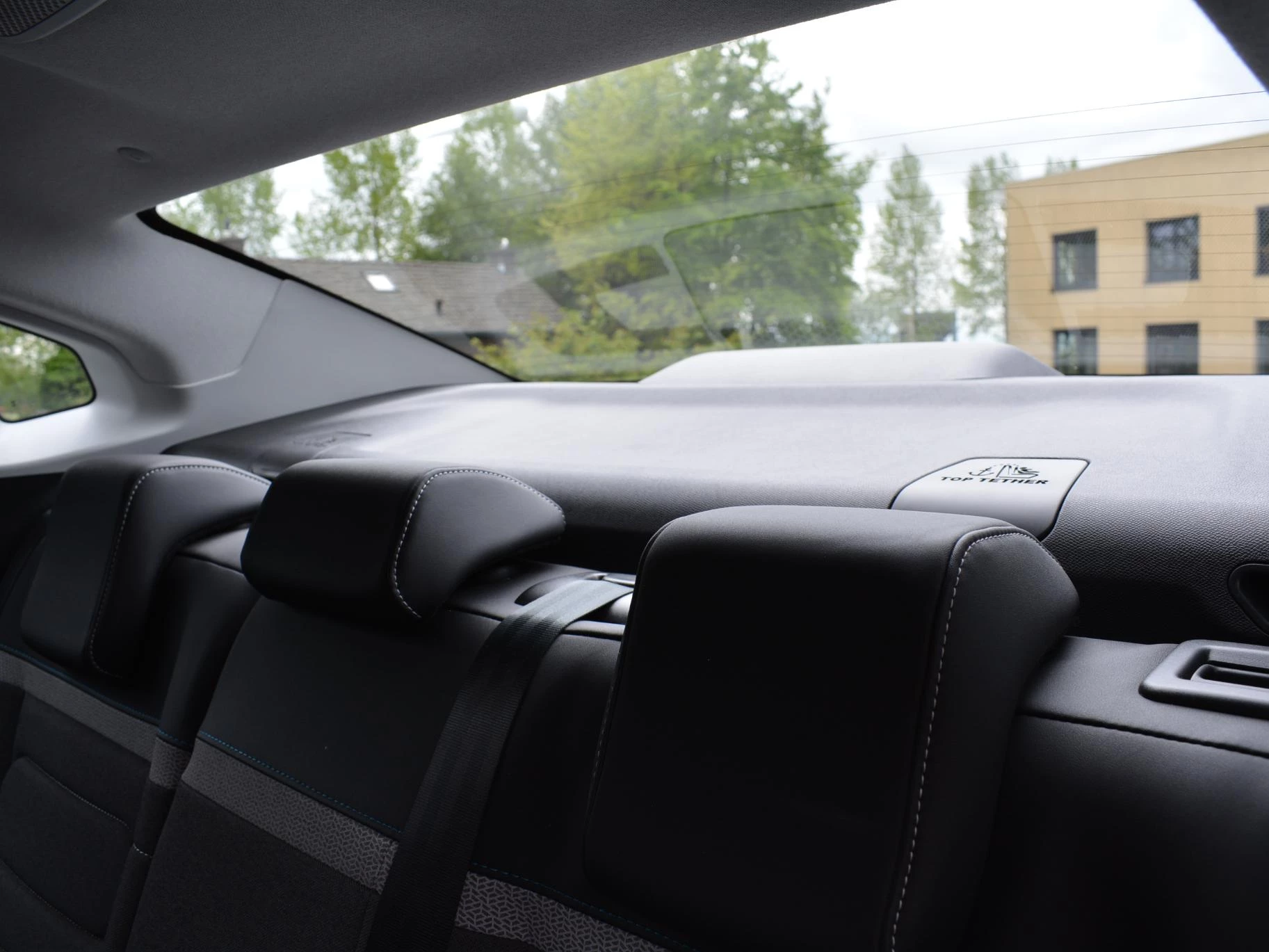 Hoofdafbeelding Citroën ë-C4 X