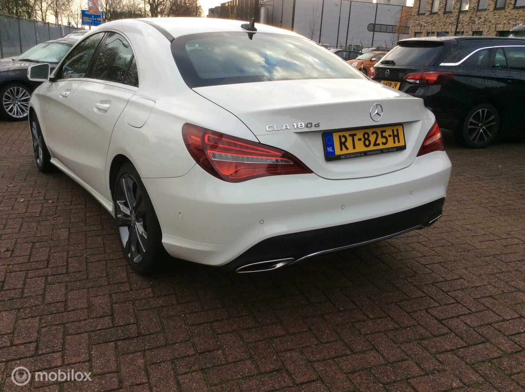 Hoofdafbeelding Mercedes-Benz CLA