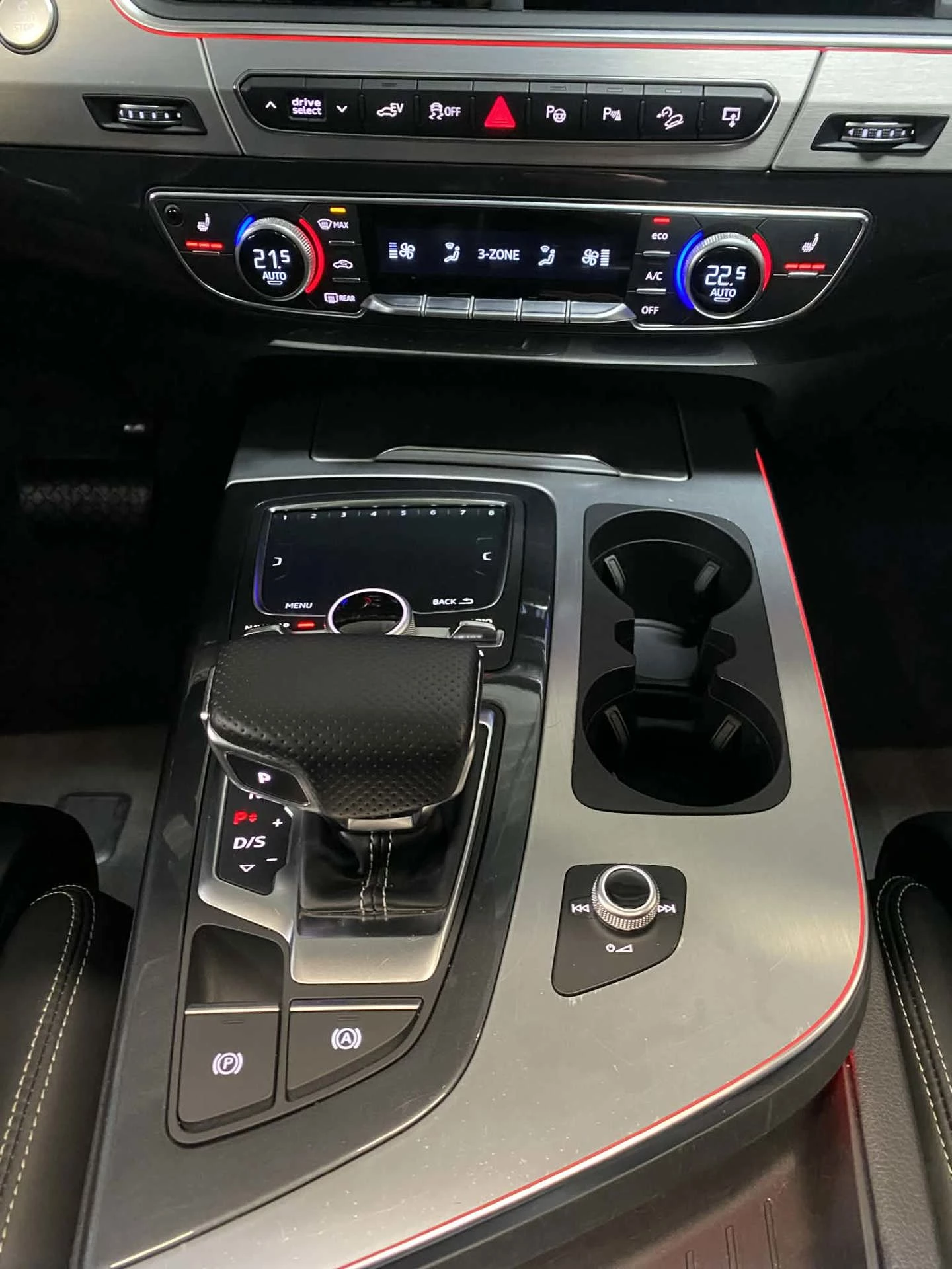 Hoofdafbeelding Audi Q7