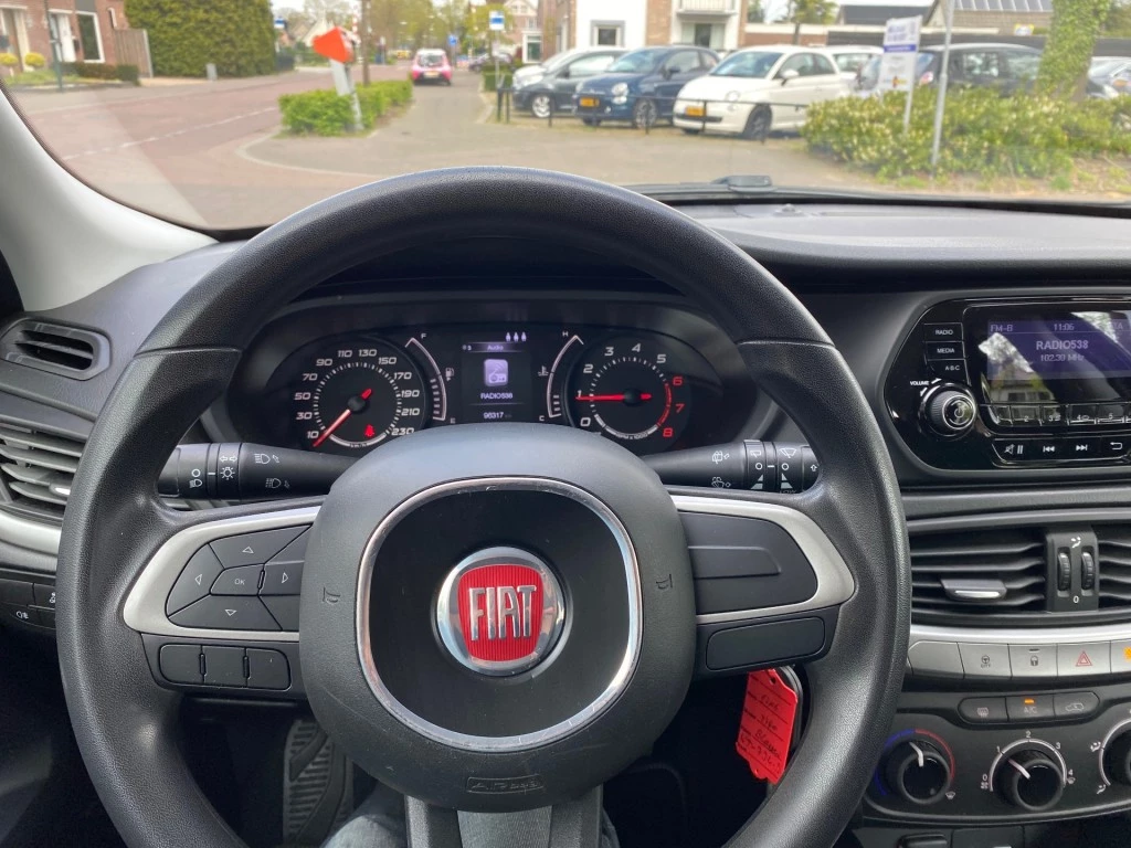 Hoofdafbeelding Fiat Tipo