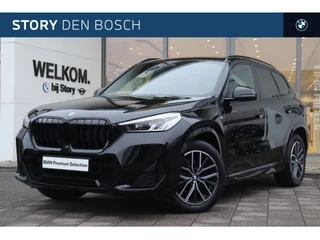 BMW X1 sDrive18i M Sport Automaat / Trekhaak / Sportstoelen / M Adaptief onderstel / Head-Up / Parking Assistant / Stoelverwarming