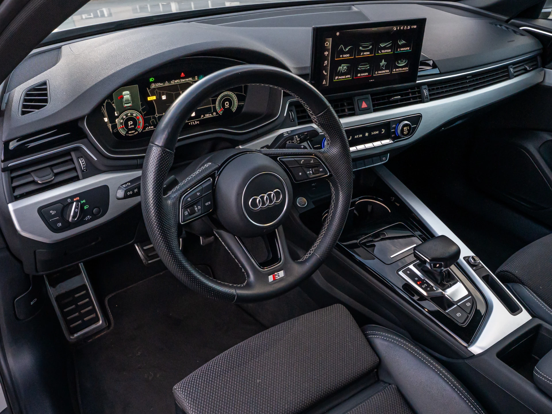 Hoofdafbeelding Audi A4