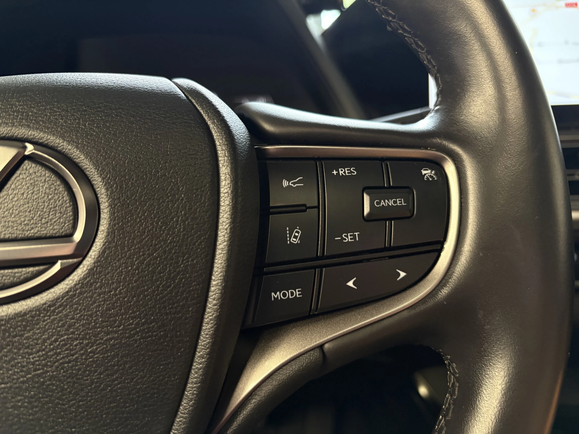 Hoofdafbeelding Lexus UX