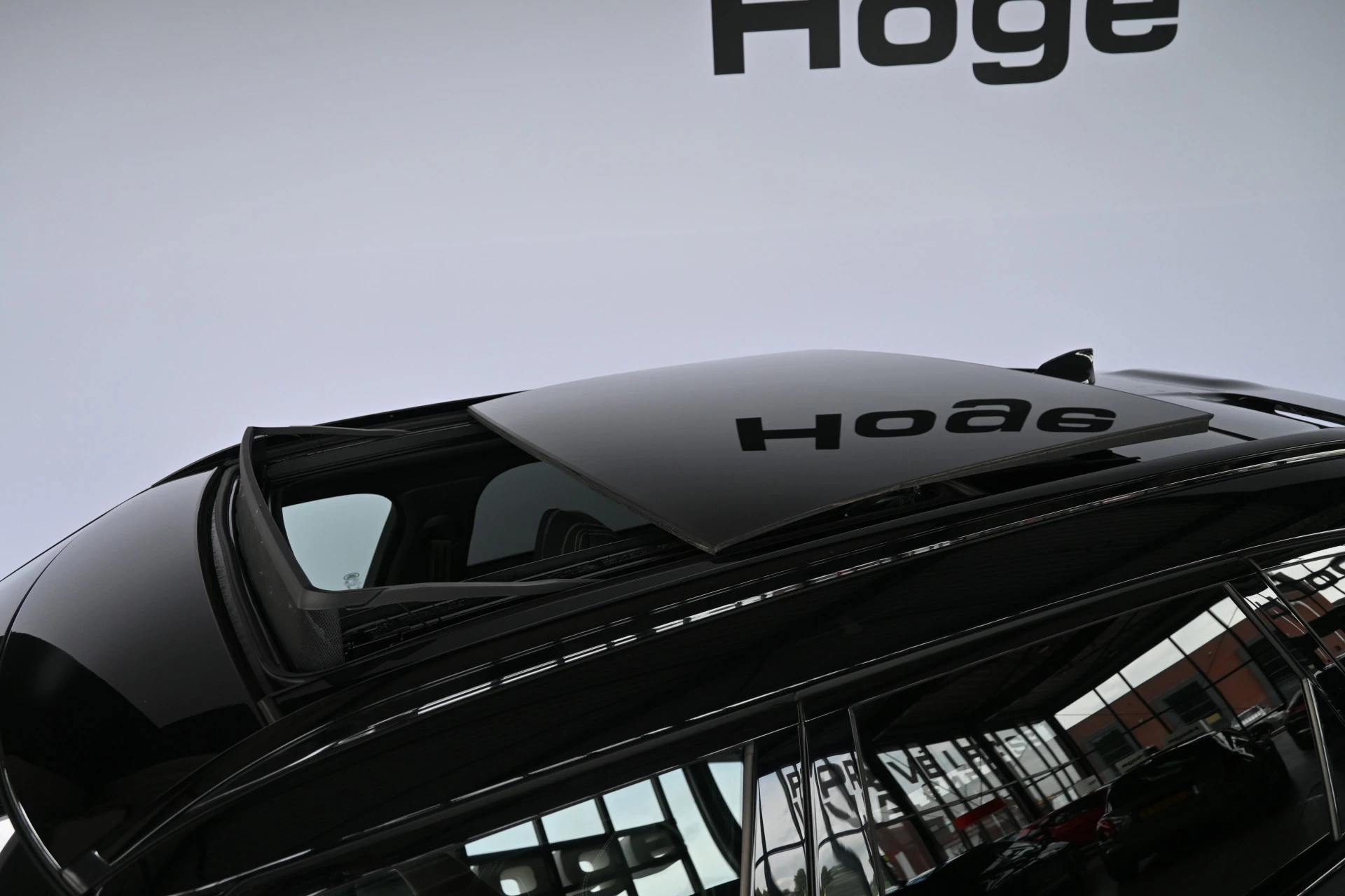 Hoofdafbeelding Land Rover Range Rover Velar