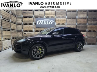 Porsche Cayenne 3.0 E-Hybrid PANO Luchtvering Sport Chrono pakket BOSE Softclose 21''LM