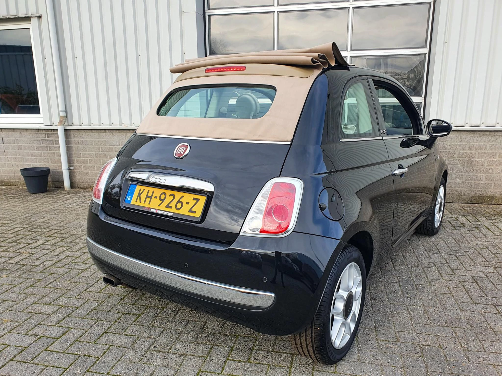 Hoofdafbeelding Fiat 500C