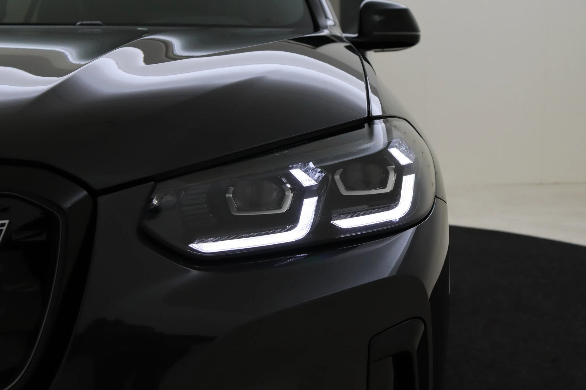 Hoofdafbeelding BMW i5