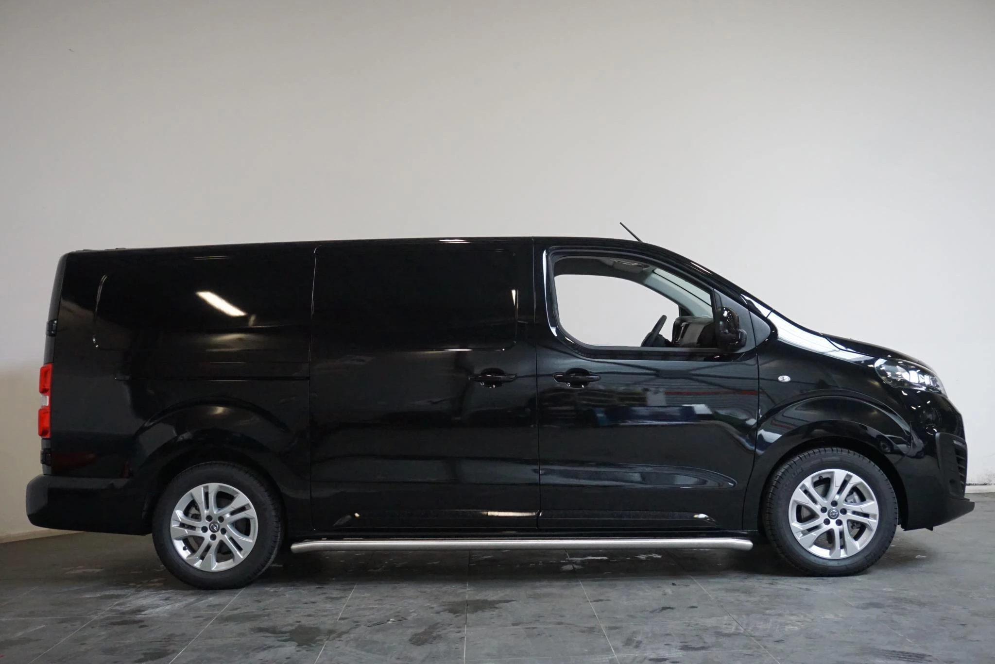 Hoofdafbeelding Opel Vivaro-e