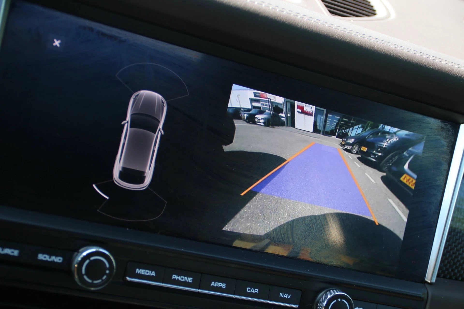 Hoofdafbeelding Porsche Macan