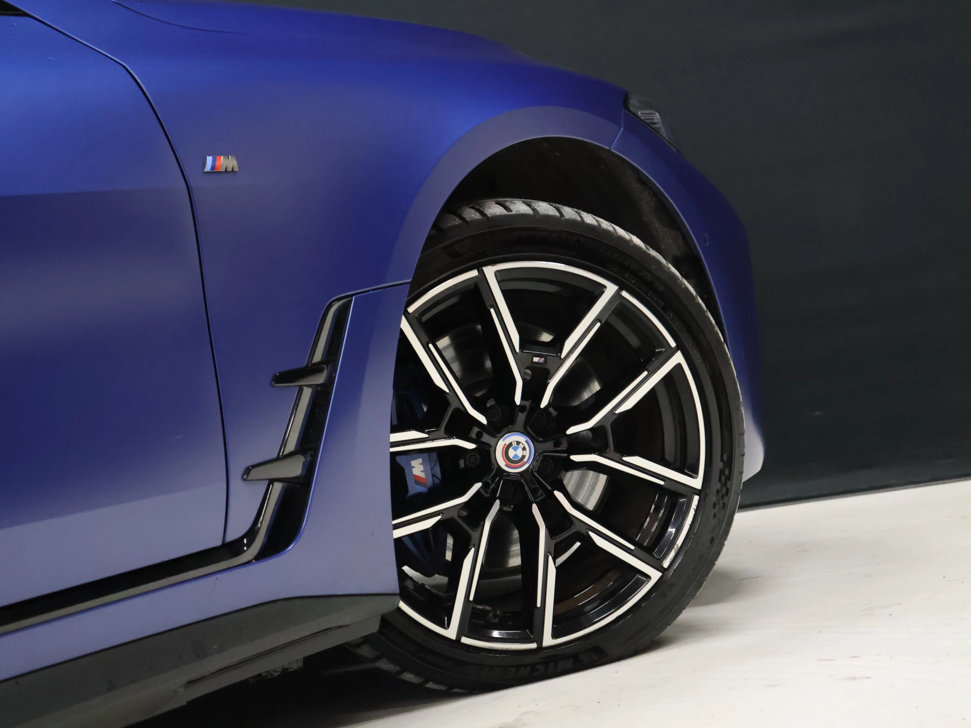 Hoofdafbeelding BMW i4