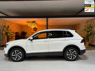 Volkswagen Tiguan 1.5 TSI ACT Comfortline Garantie CarPlay Camera PDC Clima Cruise Lane Ass Front Ass ACC Parkeerhulp Rijklaar