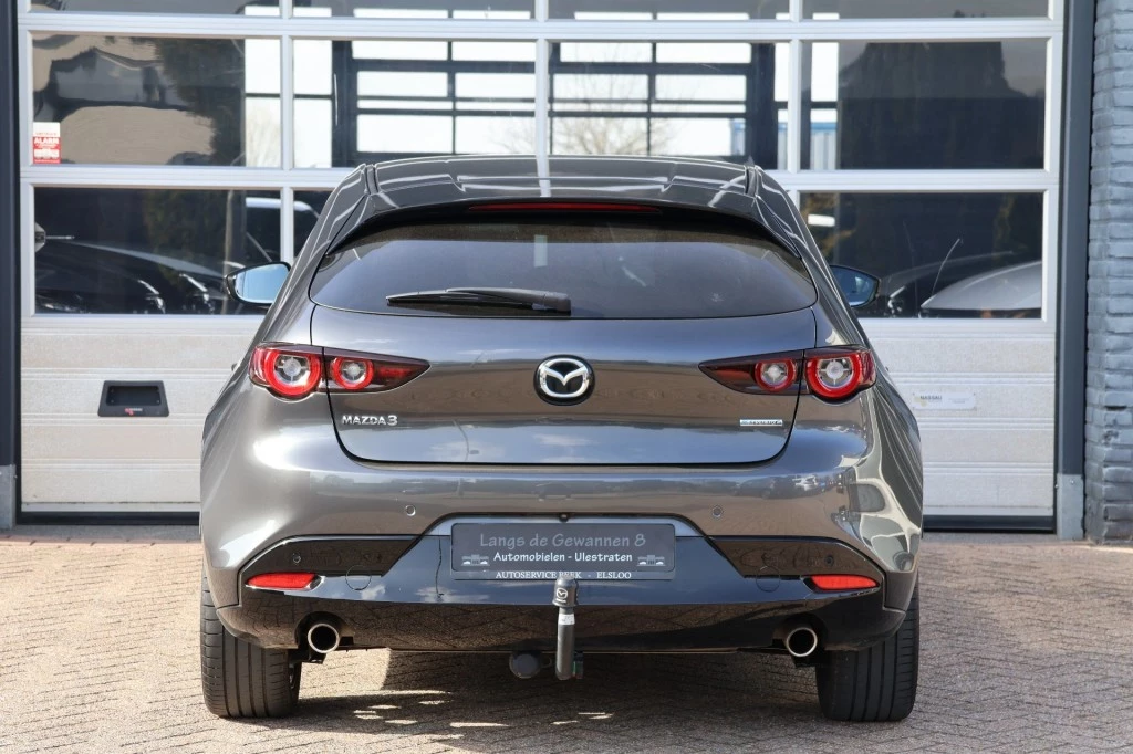 Hoofdafbeelding Mazda 3