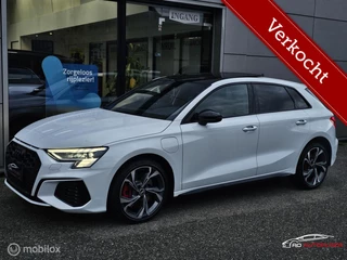 Audi A3 Sportback 45 TFSI e S edition Competition Panorama/Memory/Sfeer/Massage