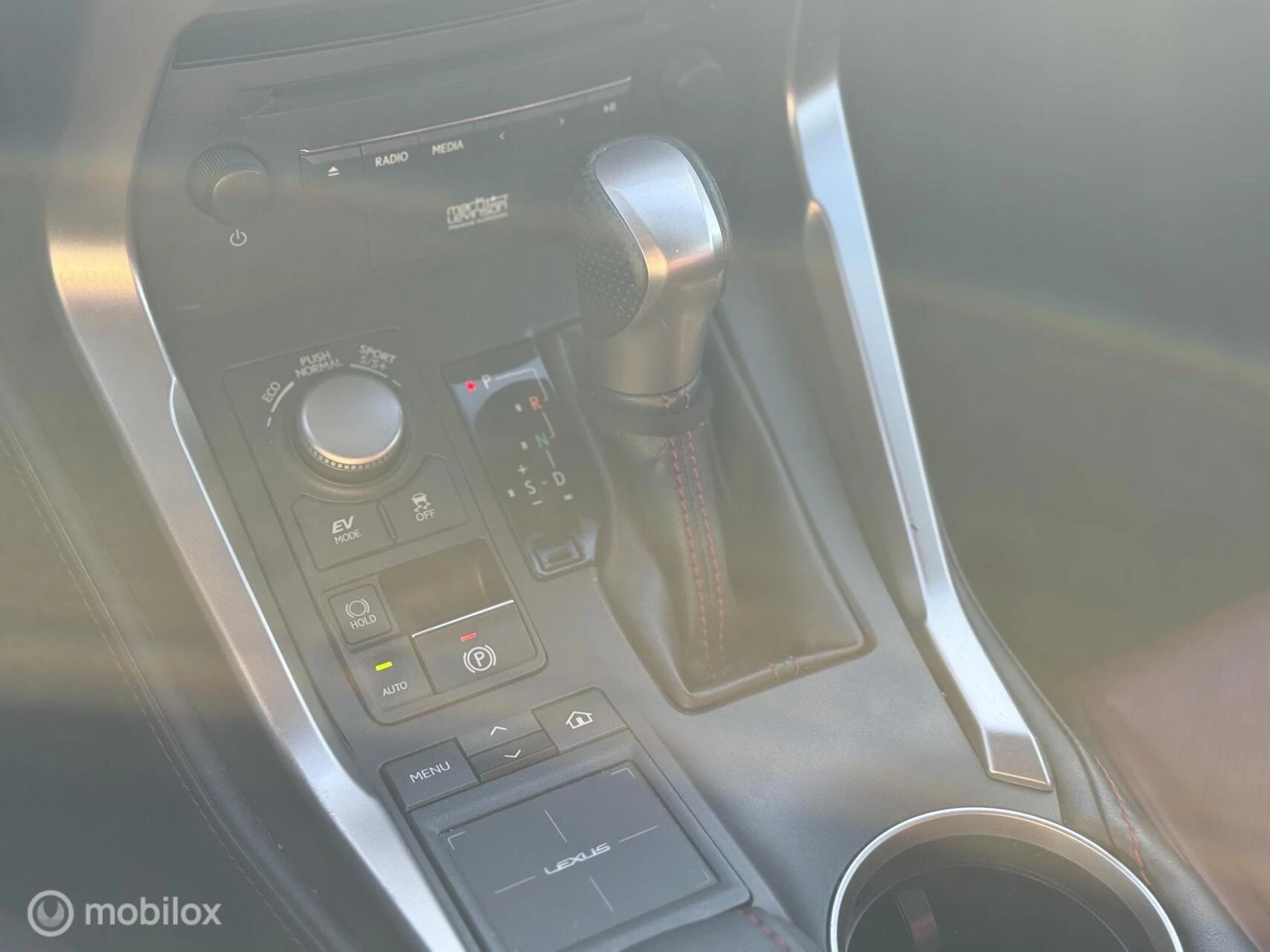 Hoofdafbeelding Lexus NX