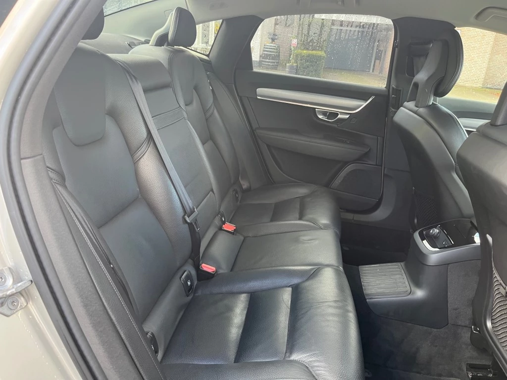 Hoofdafbeelding Volvo S90