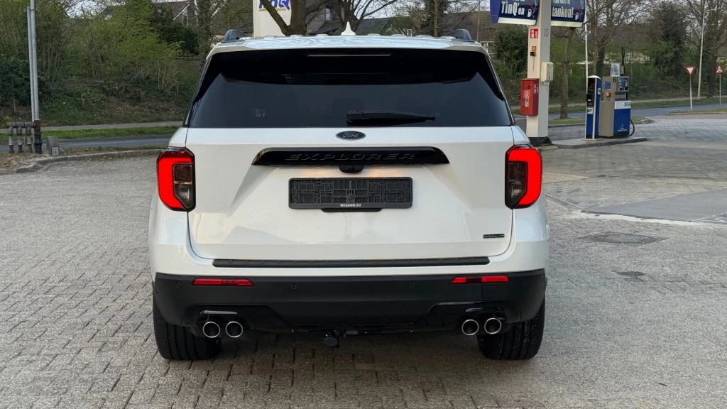 Hoofdafbeelding Ford Explorer