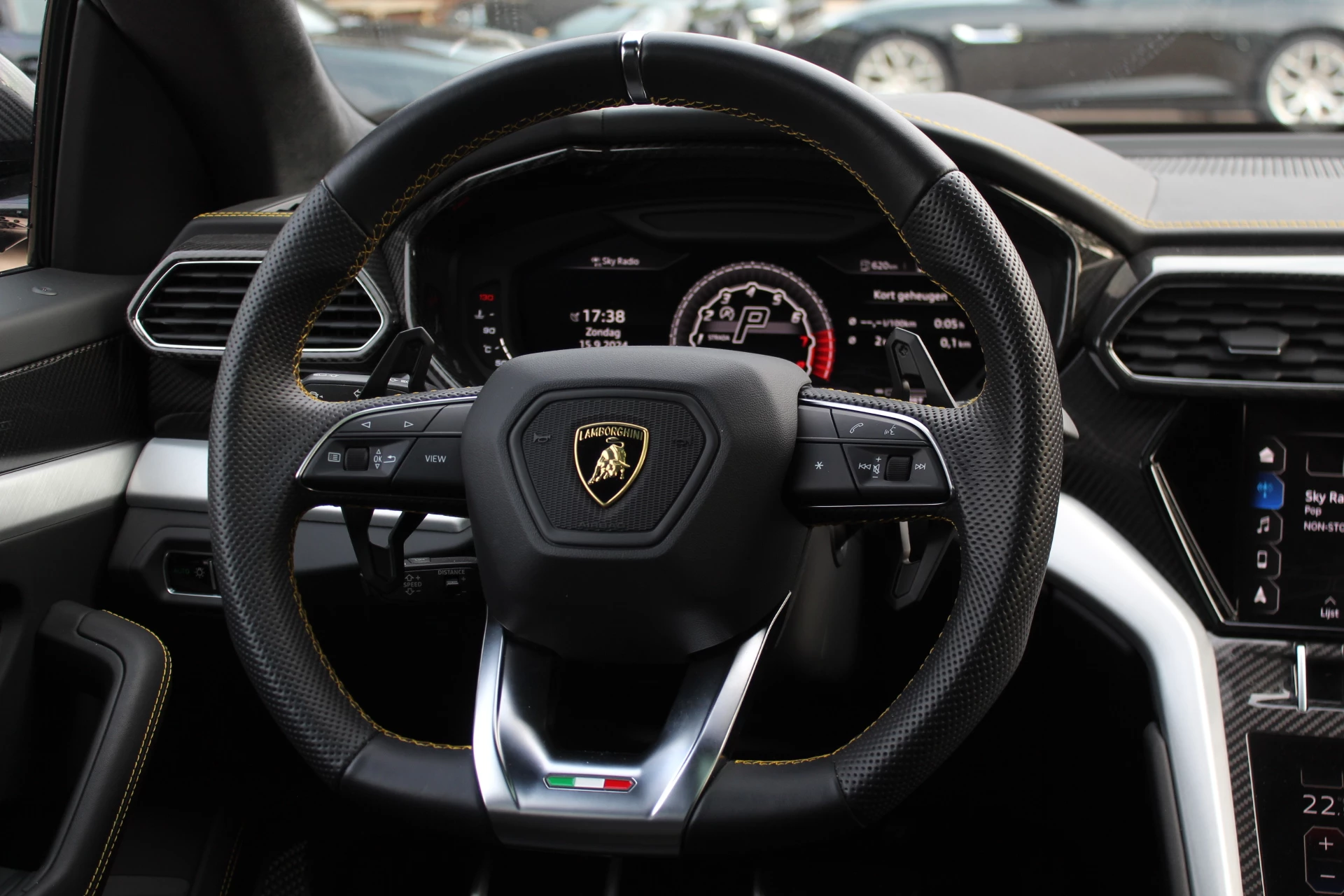 Hoofdafbeelding Lamborghini Urus