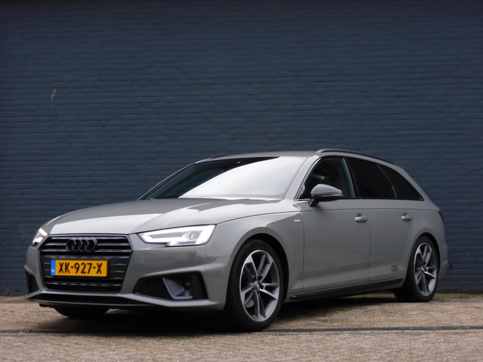 Hoofdafbeelding Audi A4