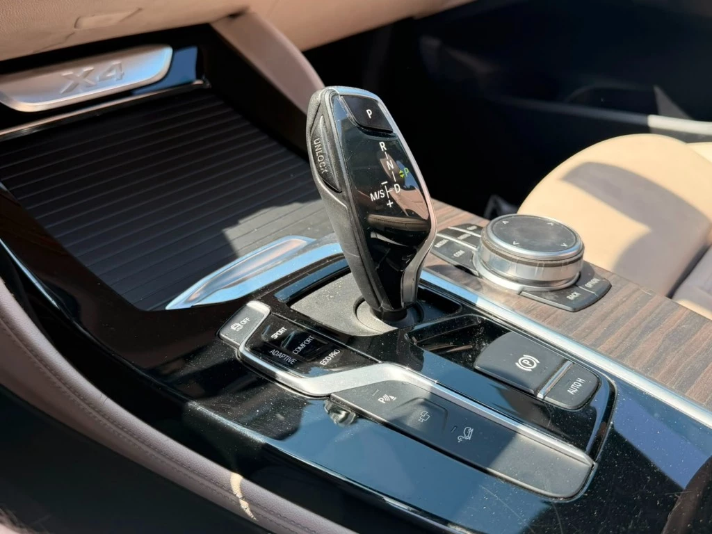 Hoofdafbeelding BMW X4