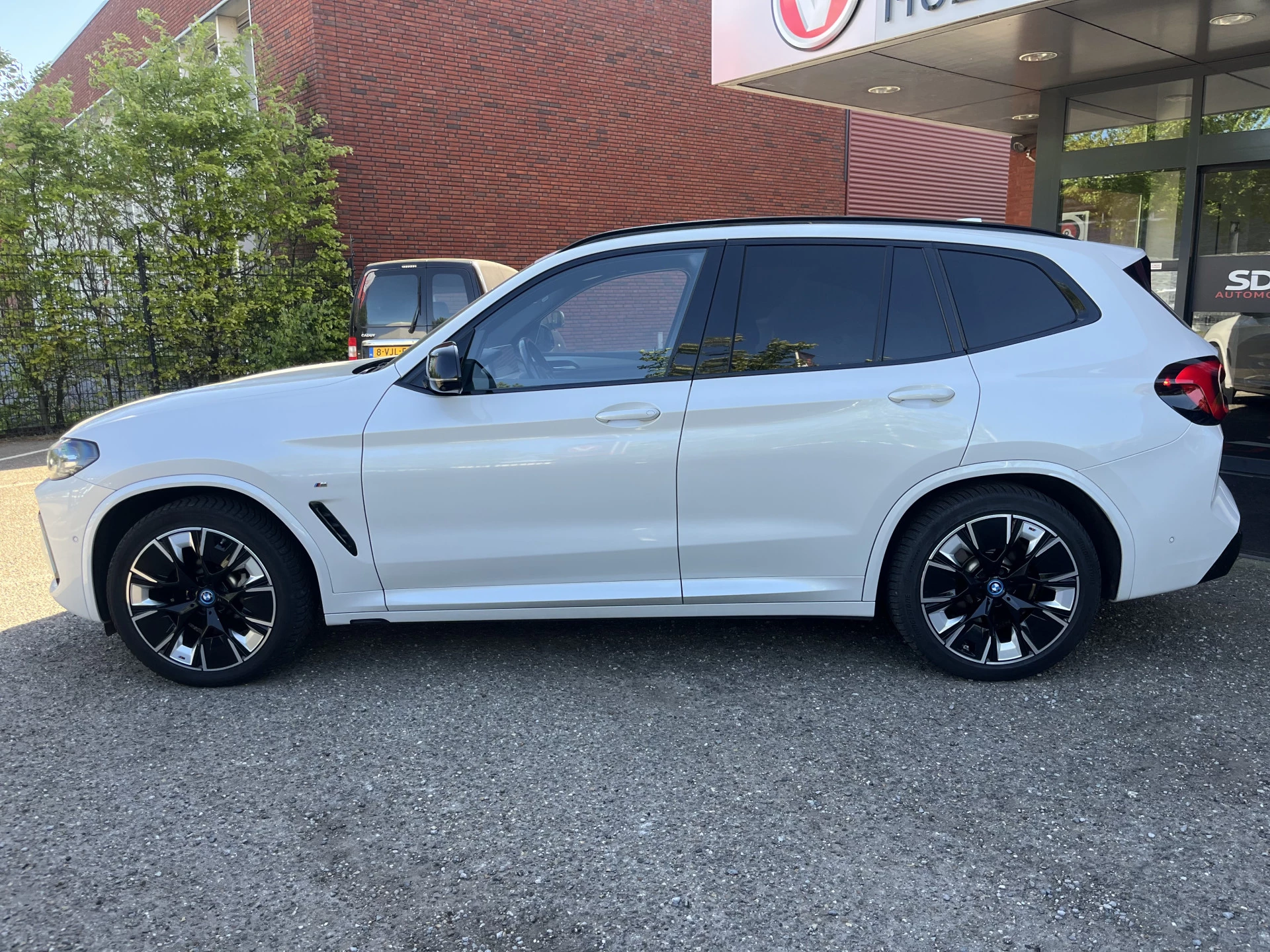 Hoofdafbeelding BMW iX3
