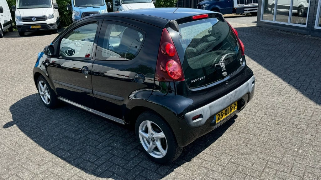 Hoofdafbeelding Peugeot 107
