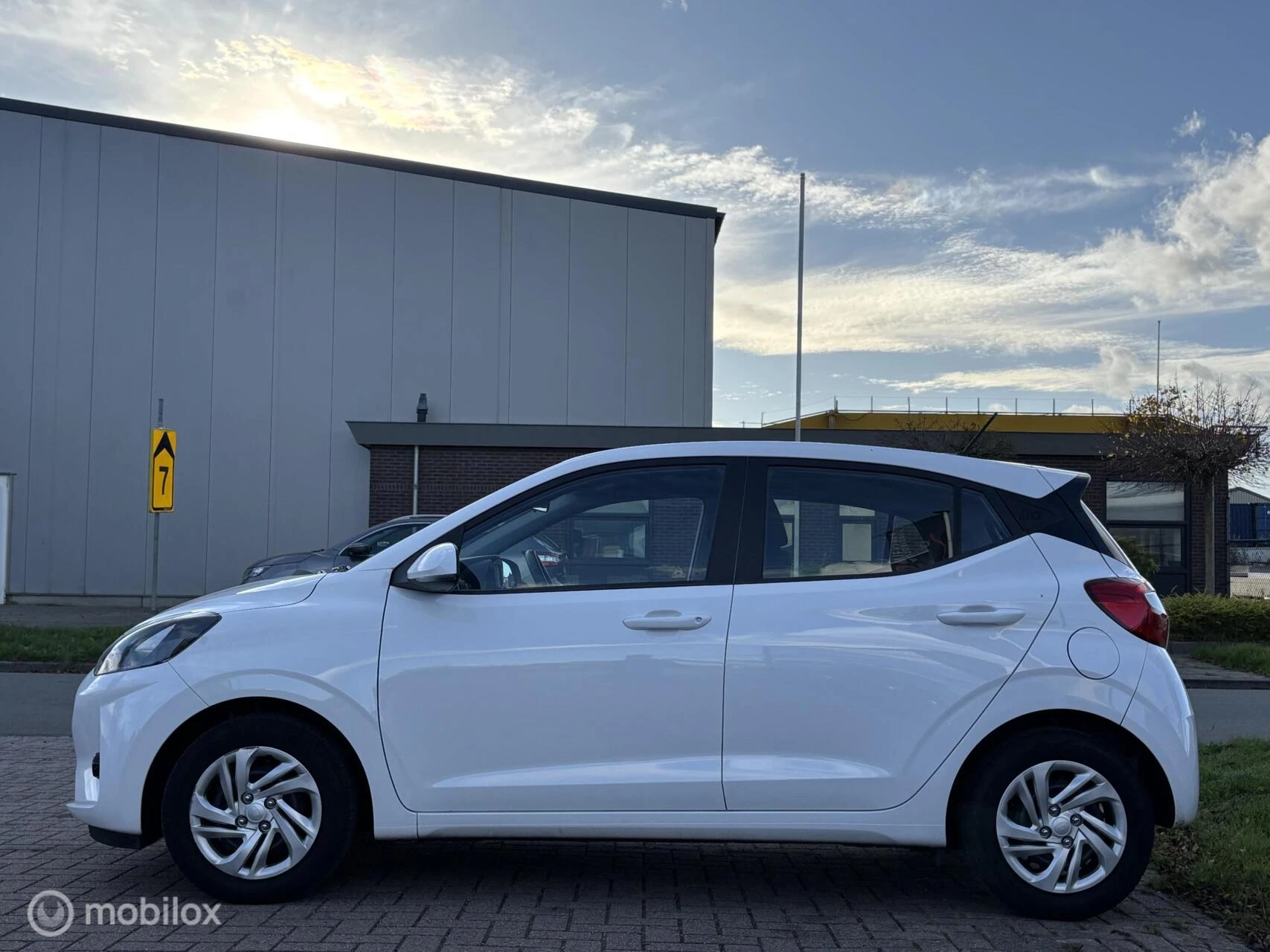 Hoofdafbeelding Hyundai i10