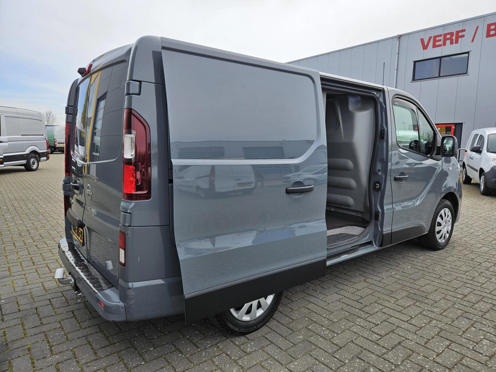 Hoofdafbeelding Nissan NV300