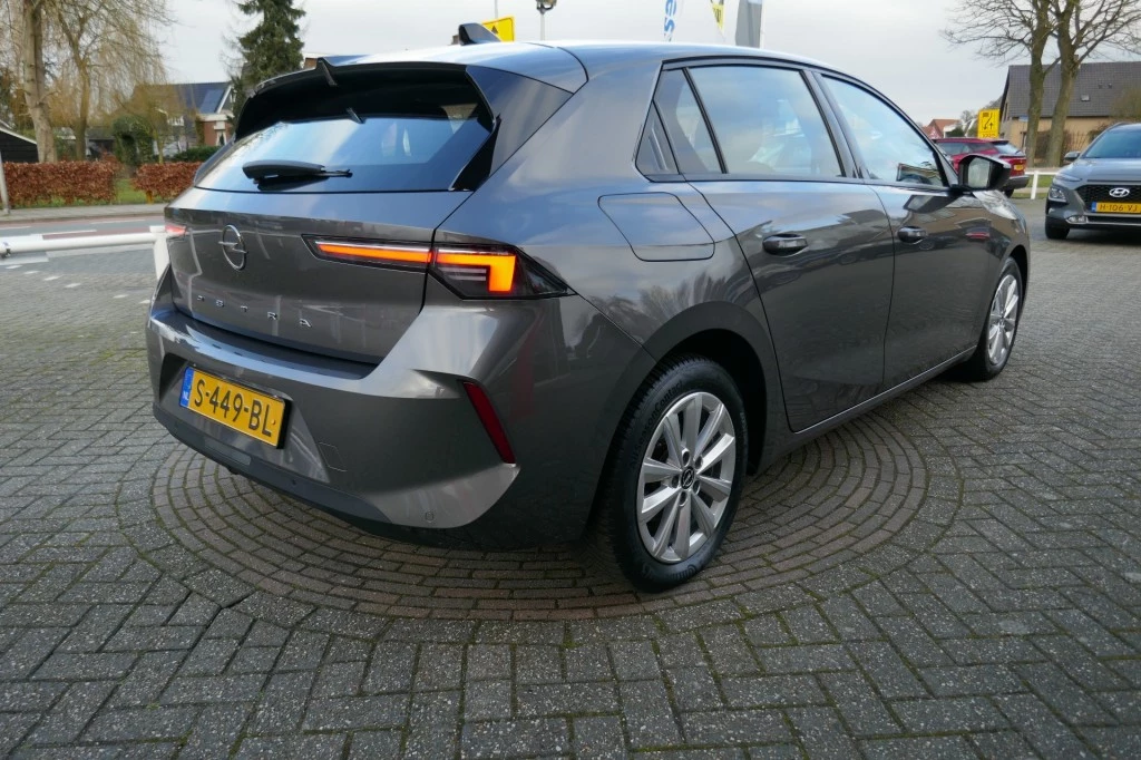 Hoofdafbeelding Opel Astra