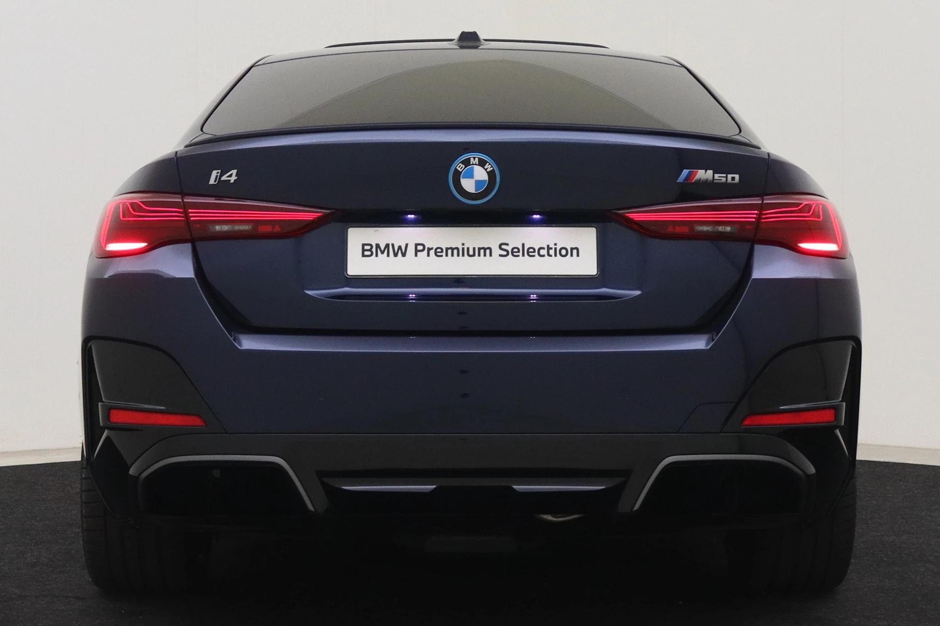 Hoofdafbeelding BMW i4