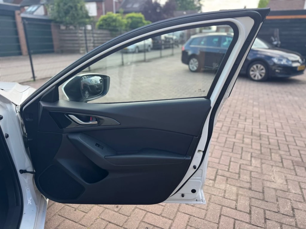 Hoofdafbeelding Mazda 3