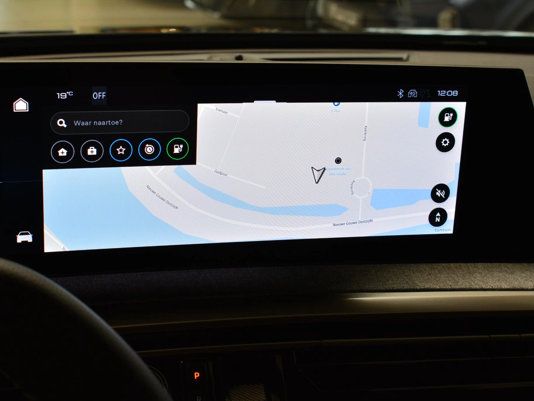 Hoofdafbeelding Peugeot e-3008