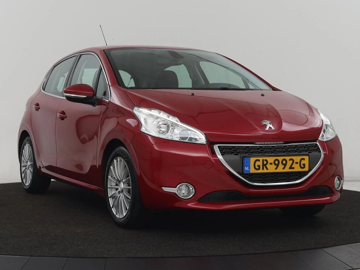 Hoofdafbeelding Peugeot 208