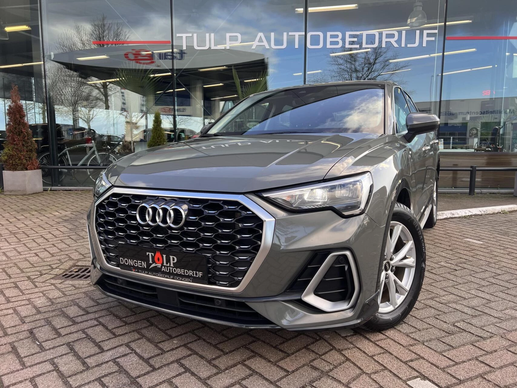 Hoofdafbeelding Audi Q3