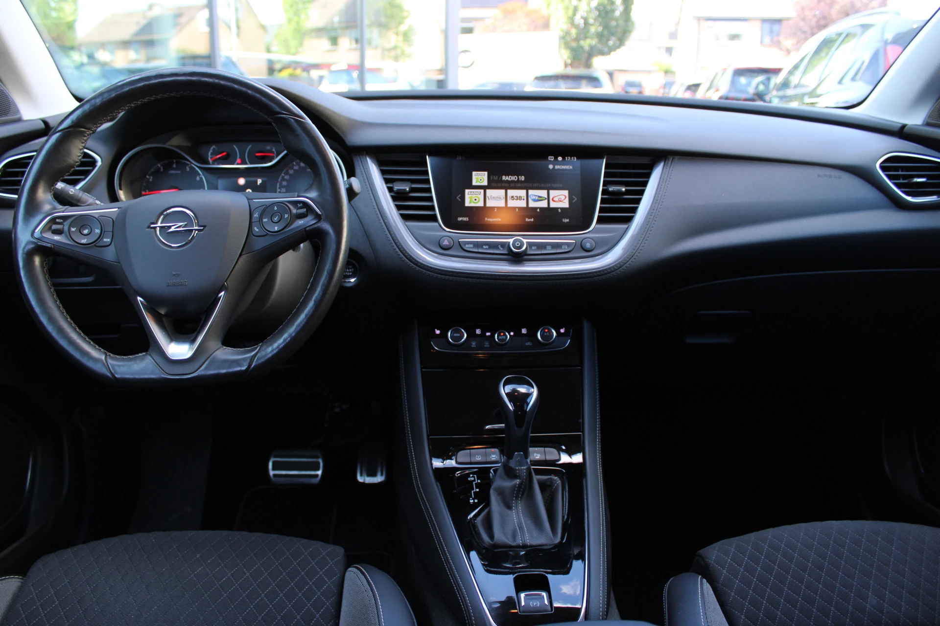 Hoofdafbeelding Opel Grandland X