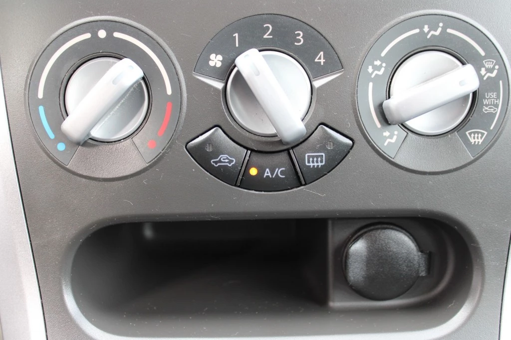 Hoofdafbeelding Opel Agila