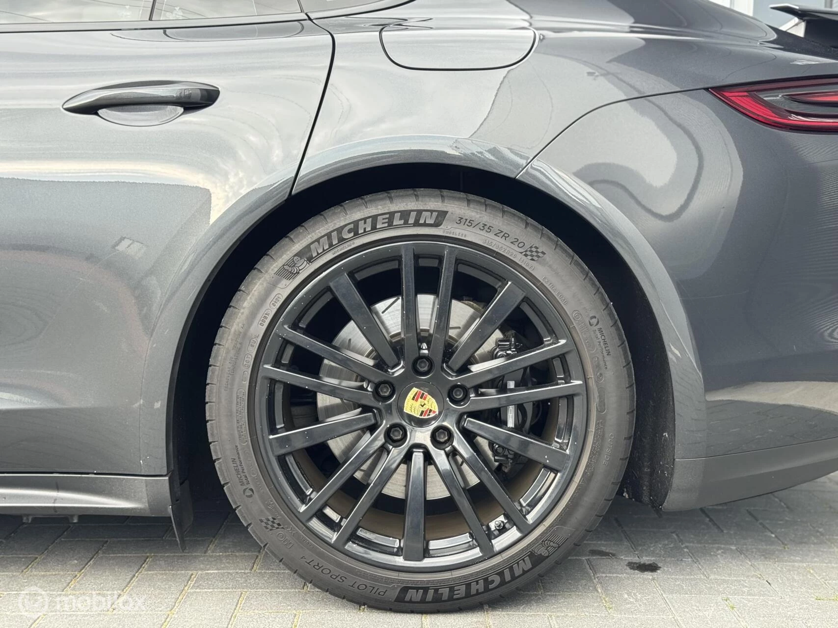 Hoofdafbeelding Porsche Panamera
