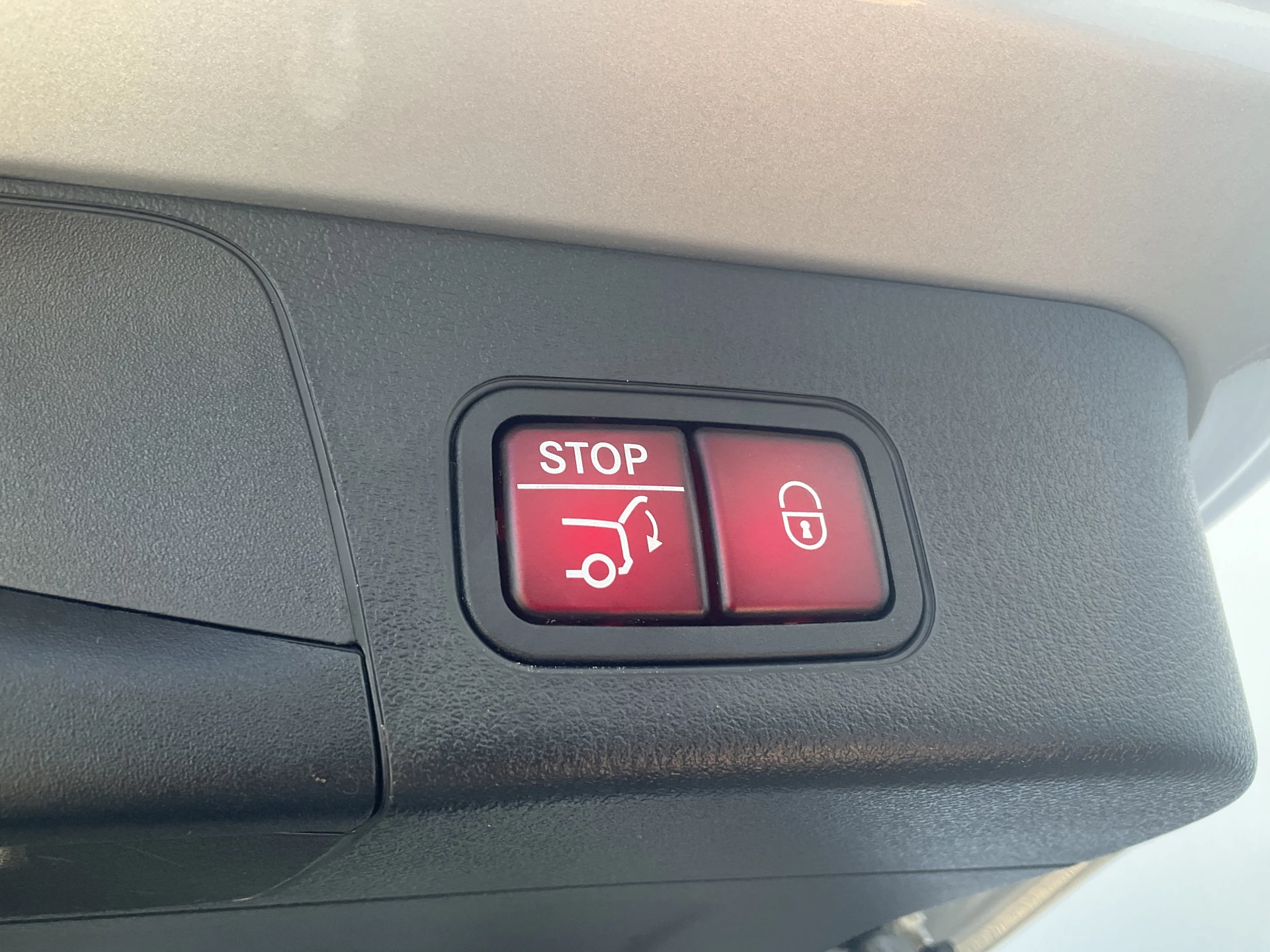 Hoofdafbeelding Mercedes-Benz EQB