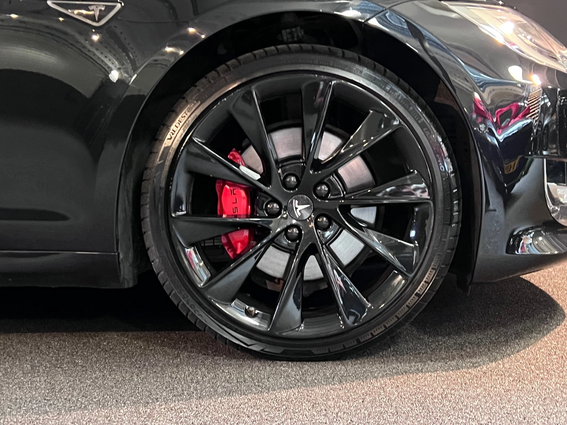 Hoofdafbeelding Tesla Model S