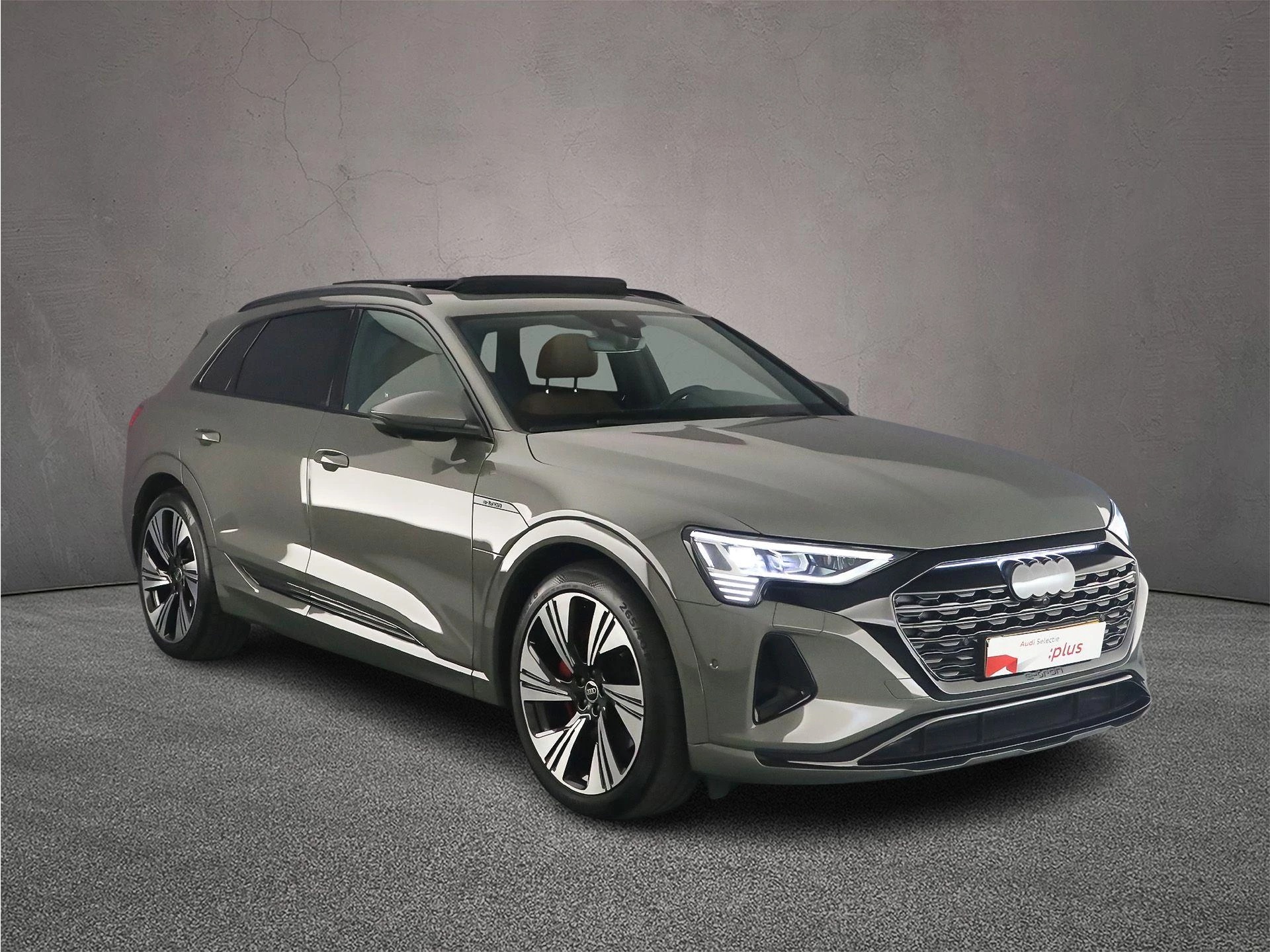 Hoofdafbeelding Audi Q8 e-tron